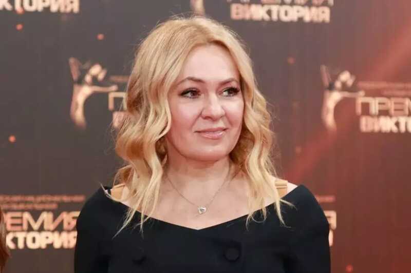Яна Рудковская опровергла слухи о фальшивках в своем гардеробе