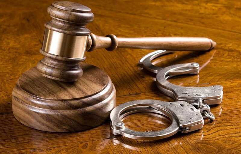 Суд арестовал начальника отдела СК Кузбасса по делу о крупной взятке